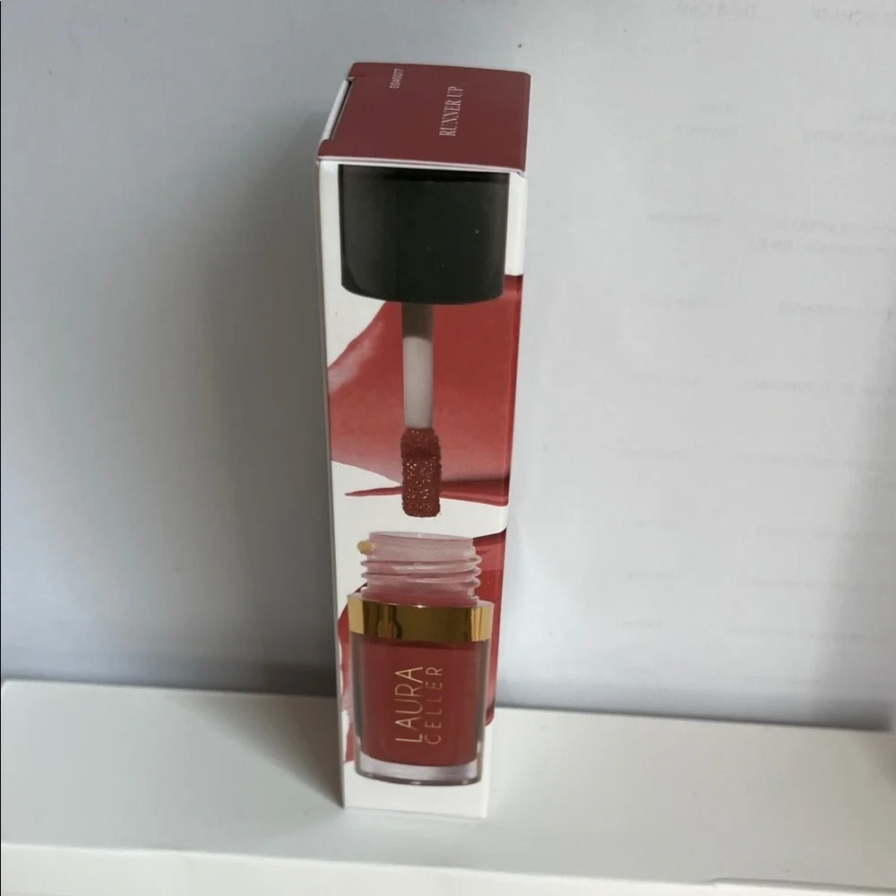 Laura Geller Treat-N-Go Lip Oil Runner Up